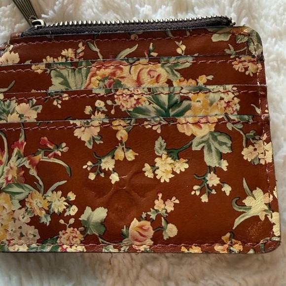 Patricia Nash Cassis ID Wallet Floral Full Grain Leather Floral 4.75x3.75 - Picture 2 of 5